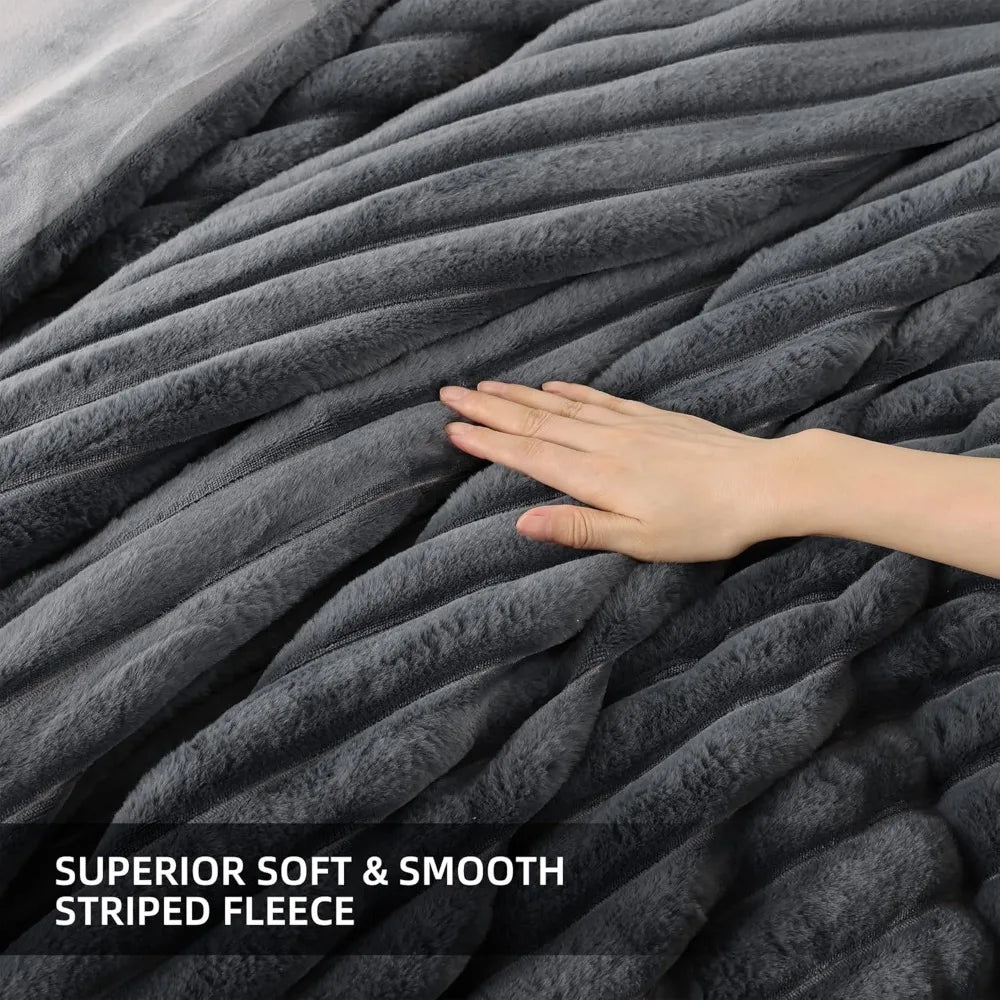 Smoofy Fluffy King Size Comforter Set 3 Pieces - Darkgrey Fleece Fluffy Comforter Set