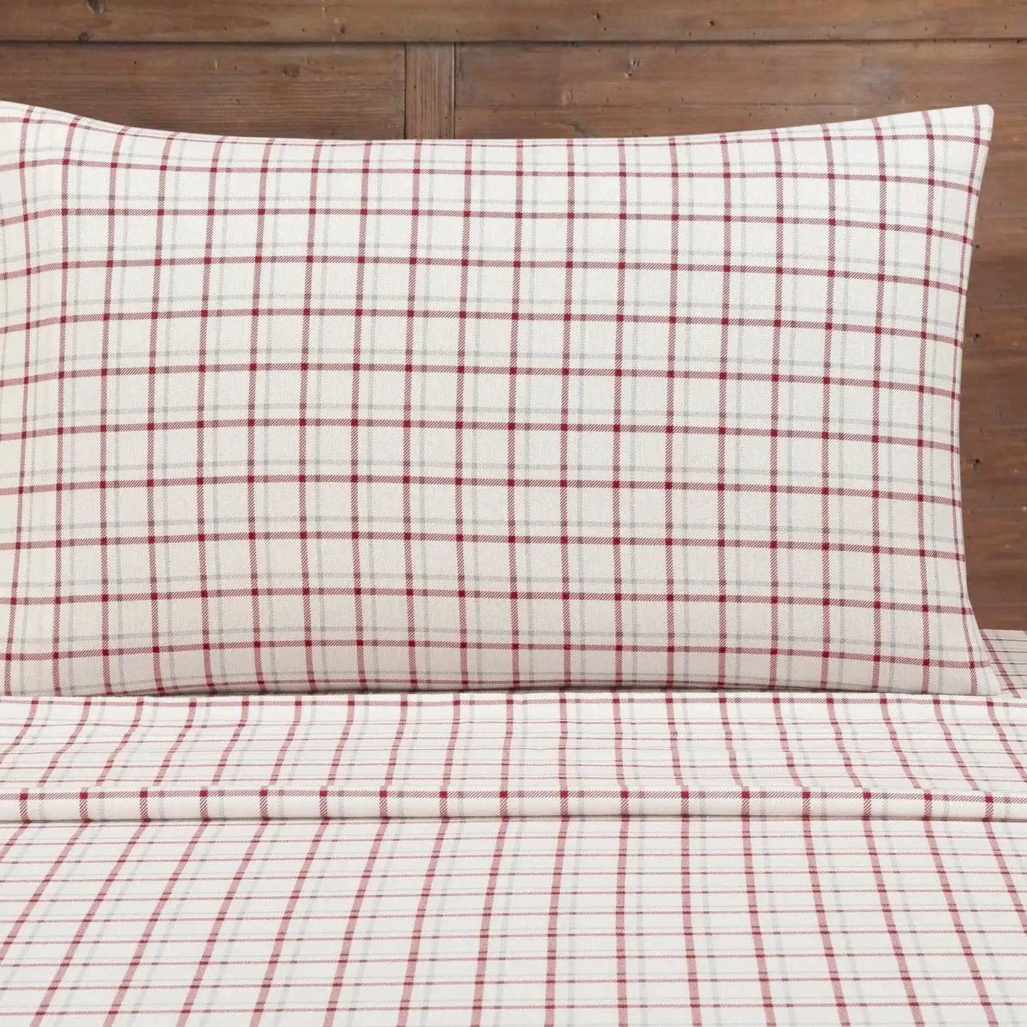 4-Piece Flannel Sheet Set Red Plaid King Fitted Sheet Has 360 Elastic for A Tight Fit To Any Mattress